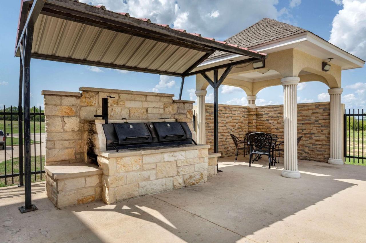 Comfort Inn & Suites Gatesville Near Fort Cavazos Luaran gambar